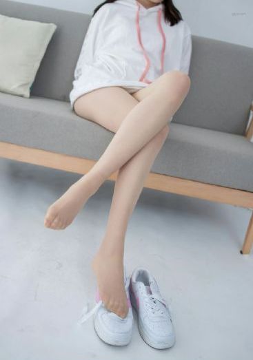 在线一区美女黄片_90集免费观看
